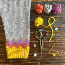 Load image into Gallery viewer, New Horizons Knitting Pattern