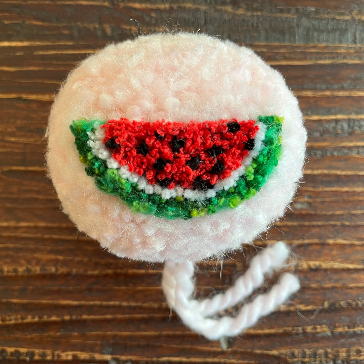 Strawberry Pom Art Tutorial – flynnknit