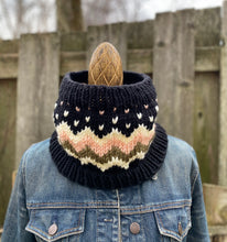 Load image into Gallery viewer, Scraptacular Lite Cowl Knitting Pattern