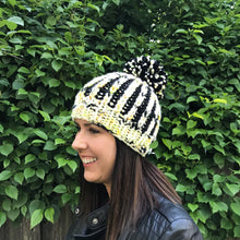 Load image into Gallery viewer, Beeline Beanie Knitting Pattern