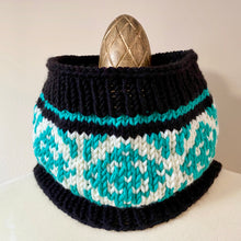 Load image into Gallery viewer, Diamond Mosaic Cowl Knitting Pattern