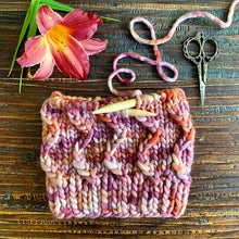 Load image into Gallery viewer, Squiggle-icious Beanie Knitting Pattern
